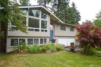 14221 65th Ave W, Edmonds, WA 98026