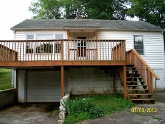 2506 E Clark Ave, Maryville, TN 37804