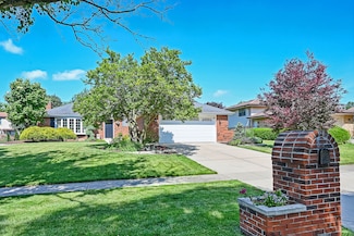 7800 Brunswick Rd, Darien, IL 60561