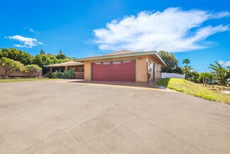 71 Haahaa St, Makawao, HI 96768