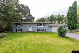 52547 Ravine Rd, North Mankato, MN 56003
