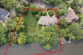 5115 Lake Ridge Rd, Edina, MN 55436