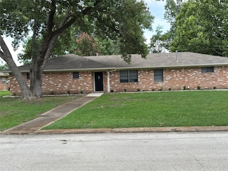 1614 Comanche Trail, Garland, TX 75043