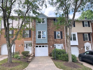 157 Aberdeen Dr Unit 157, Pittsburgh, PA 15237