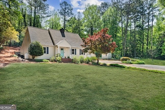 21 Hawthorne Dr, Newnan, GA 30263