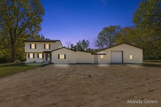 4080 11 Mile Rd NE, Rockford, MI 49341