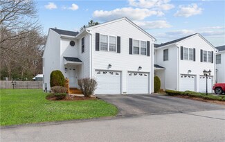 450 Providence St Unit 41, West Warwick, RI 02893