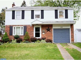 520 Ridley Cir, Morton, PA 19070