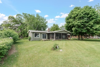 W6782 Marine Dr, Markesan, WI 53946