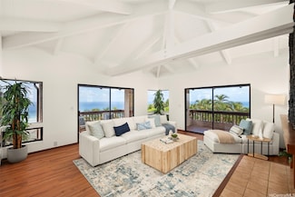 145 Maono Place, Honolulu, HI 96821
