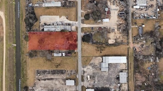 1380 Lindbergh Dr, Beaumont, TX 77707
