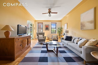 30 Ocean Pkwy Unit 5H, Brooklyn, NY 11218