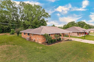2901 Caroljack Dr, Baton Rouge, LA 70816