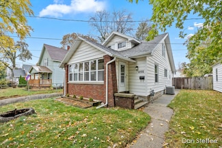 2132 Eastern Ave NE, Grand Rapids, MI 49505