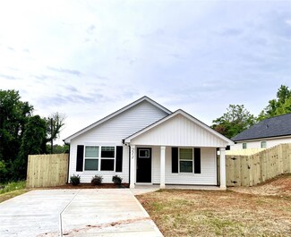 212 N Railroad Ave, East Spencer, NC 28039