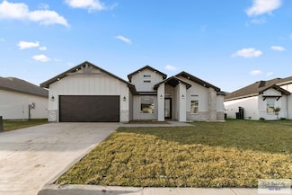 721 Kay Lee Dr, La Feria, TX 78559