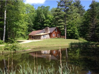 137 Upper Taylor Hill Rd, Winhall, VT 05340