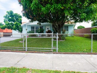 713 Hillcrest Blvd, West Palm Beach, FL 33405