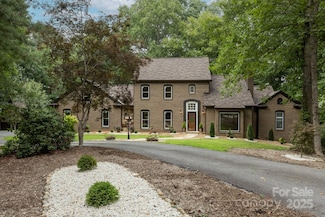 455 Old Farms Rd, Wilkesboro, NC 28697