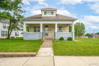 125 S Seminary St, Collinsville, IL 62234