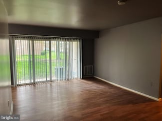 3837 Saint Barnabas Rd Unit T3, Suitland, MD 20746