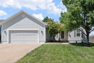 613 W 3rd Terrace, Wellsville, KS 66092