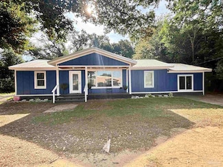 4832 W Spencer Field Rd, Milton, FL 32571
