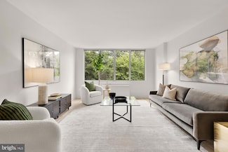 2939 Van Ness St NW Unit 422, Washington, DC 20008