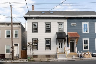 524 State St, Hudson, NY 12534