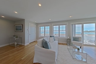 1091 Winthrop Ave, Revere, MA 02151