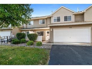2556 Yellowstone Dr Unit 62, Hastings, MN 55033