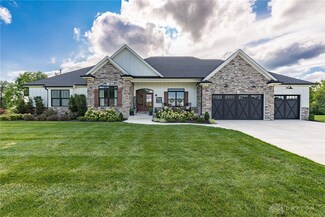 1230 Cole Harbor Dr, Troy, OH 45373