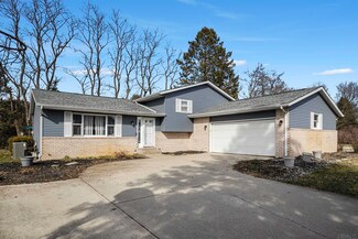 22907 Bainbridge Dr, Elkhart, IN 46514