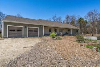 254 Brooks Rd, Barrington, NH 03825