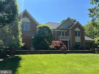 10505 Dunn Meadow Rd, Vienna, VA 22182