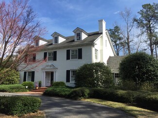 1725 S Live Oak Pkwy, Wilmington, NC 28403