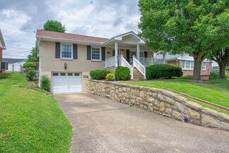11 Willoughby Ave, Huntington, WV 25705
