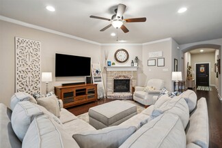 8332 Trickham Bend, Fort Worth, TX 76131