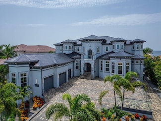 6526 Surfside Blvd, Apollo Beach, FL 33572