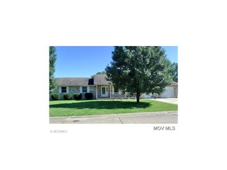 62 Meadowlark Ln, Mineral Wells, WV 26150