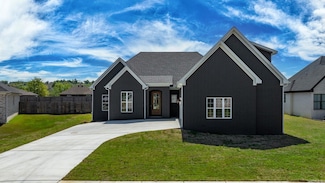 2305 Bridgegate Dr, Conway, AR 72034