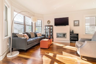 221-225 Wachusett St Unit 1, Boston, MA 02130