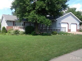 2111 Mitchell Dr, Eureka, IL 61530
