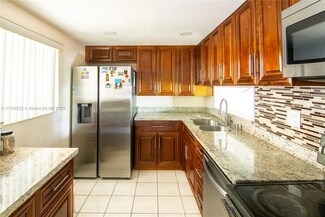 8045 SW 107th Ave Unit 124, Miami, FL 33173