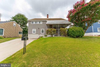 1326 Forrest St, Marcus Hook, PA 19061
