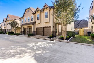 11615 Royal Oaks Crossing, Houston, TX 77082