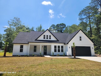 629 Boundary Loop Rd NW, Carolina Shores, NC 28467