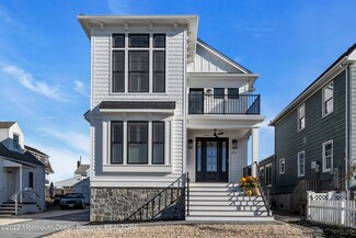 22 2nd Ave, Manasquan, NJ 08736