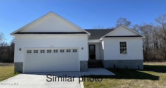 103 Killis Blvd, Richlands, NC 28574