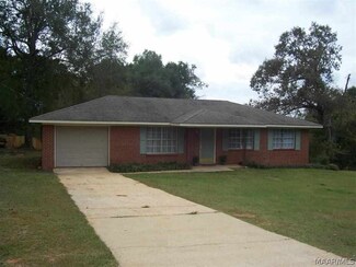 825 County Road 257, New Brockton, AL 36351